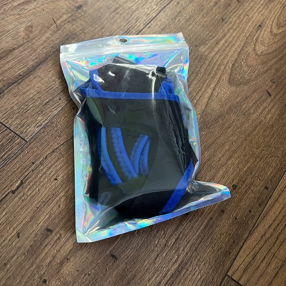 Anti Snoring Chin Strap - Picture 2 of 3